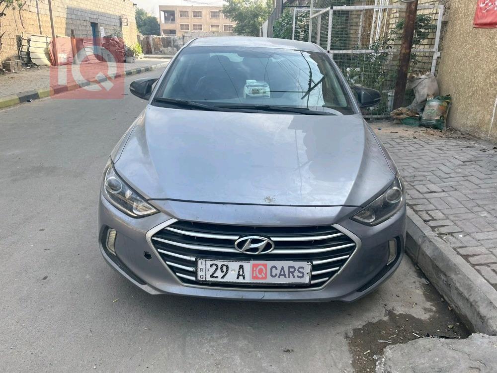 هیوندای ئەلەنترا